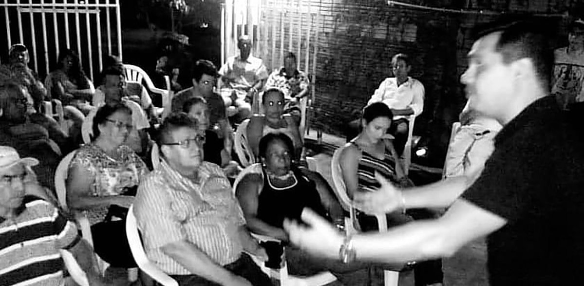Conversa com a comunidade